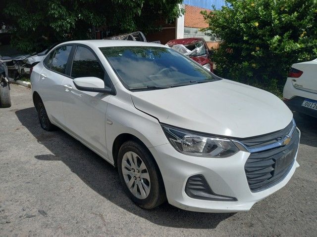CHEVROLET ONIX PLUS 10MT LT1 ANO 2020/2021